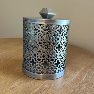 Kendra Scott filagree silver container 5”